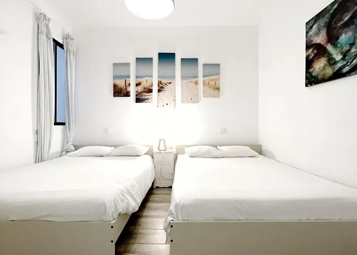 3 Bedrooms Near Las Canteras Beach By Canary365 Apartamento *