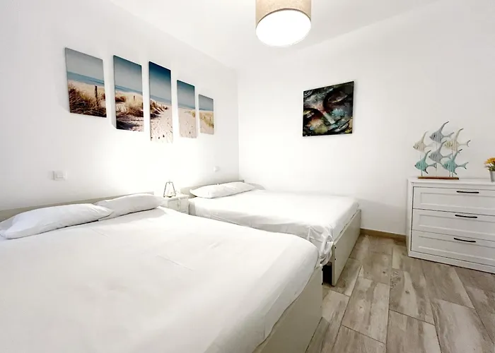 3 Bedrooms Near Las Canteras Beach By Canary365